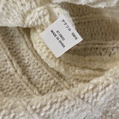 新品★レディースタートルセーターの画像