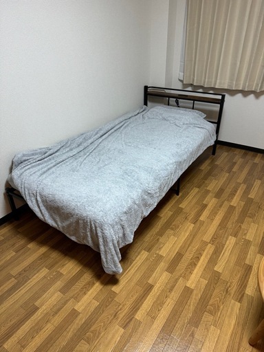 シングルベッド　ニトリ　ほぼ未使用