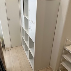 食器棚の画像