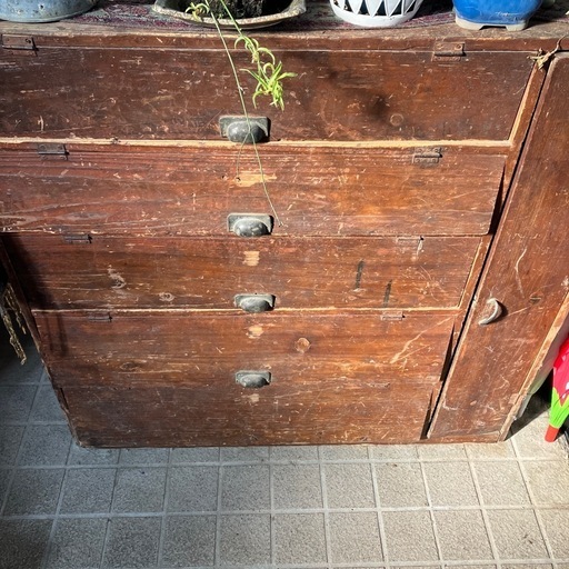 決まりました！　　昭和レトロ　下駄箱