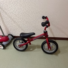 おもちゃまとめて引き取って下さい。室内でしか使っておりません。