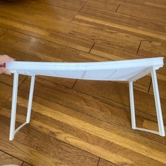 白のラック　歪みありの画像