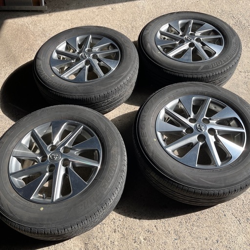 トヨタ アルファードHV ホイールセット 215/65R16