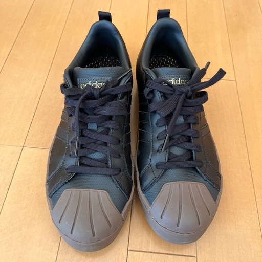 adidas スニーカー26.0㎝