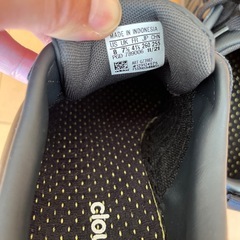adidas スニーカー26.0㎝の画像