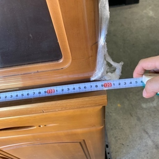 3枚扉　食器棚