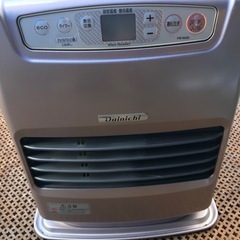 値下げました　　石油ファンヒーター