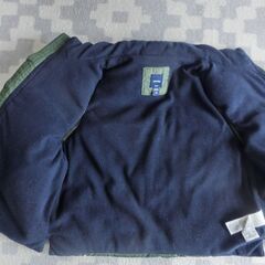 【無料】中綿ベスト ＆ パーカー サイズ１００ ＆ １１０の画像