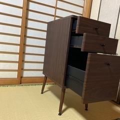 チェスト
の画像