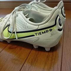 NIKE　サッカー スパイク　TIEMPO　24cmの画像
