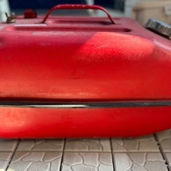 中古　ガソリン携行缶A　20L 燃料缶 軽油 灯油の画像