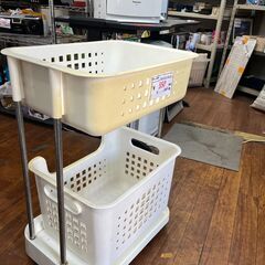 リサイクルショップどりーむ天保山店　No15207　ランドリーラック　脱衣所収納　キャスター付きの画像