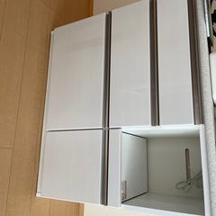 炊飯器レンジ台食器棚