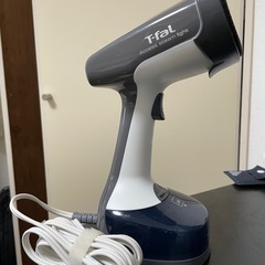 【スチームアイロン】アクセススチーム ライト