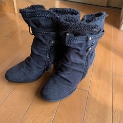 ムートンブーツ　レディース　