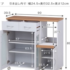 食器棚の画像