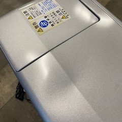ヘコミ有り・フタに若干のズレ有り　2016年製　コロナ　石油ファンヒーター　FH-G3216Yの画像