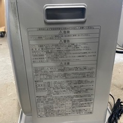 ヘコミ有り・フタに若干のズレ有り　2016年製　コロナ　石油ファンヒーター　FH-G3216Yの画像