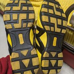 安全靴！綺麗なイエローの画像