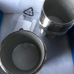 新品304ステンレス鋼ねじパイプ継手六角ニップルの画像