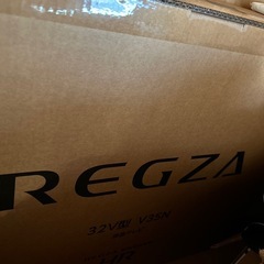 東芝 
REGZA ３２型 