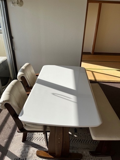 4人用ダイニングセット