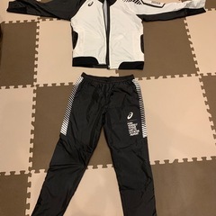【美品・断捨離特価】アシックス LIMO裏トリコットブレーカー上...