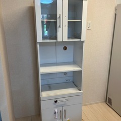 食器棚　収納家具　キッチンボード　カップボード