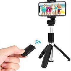 新品selfie stick L01 (取り引き中)の画像