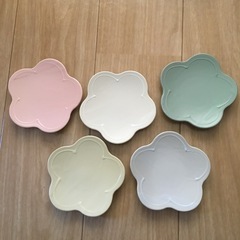 値下げ！　未使用品　京風　わさんぼん　花　小皿　美濃焼　はんなりの画像