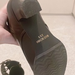 ブーツ　23.5　の画像