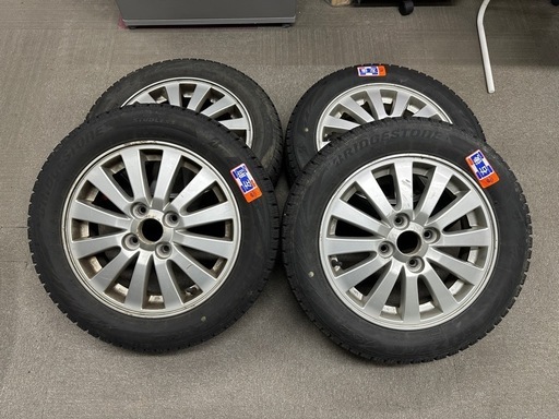 スタッドレスタイヤ　純正ホイール付き４本セット　ブリヂストン　ブリザックVRX2  155/65R14 7分山