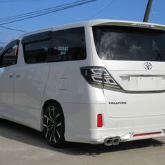トヨタ　ヴェルファイア　２．４Ｚ　プラチナセレクションＩＩ　タイプゴールド 【自社ローン対応不可】★1年保証★ロードサービス付　３０系フェイス仕様　Ｄオーディオ　Ｂｌｕｅｔｏｏｔｈ　両側パワースライド　パワーバック　ＥＴＣ　スマートキー　ドラレコ　前後シーケンシャル　ＬＥＤヘッド　社外２０ＡＷ　ダウンサスの画像
