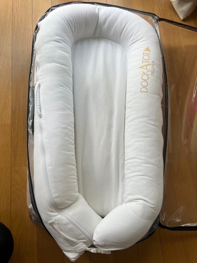 ベビーベッド、家具 dockadot deluxe+