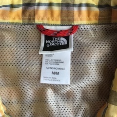 ノースフェイス半袖シャツの画像