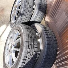 アルミホイールスタッドレス付きの画像