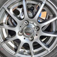 アルミホイールスタッドレス付きの画像