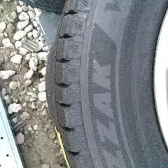 185/70R14 BS VRX3冬タイヤセットの画像