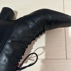 Le Talon レースアップブーツ黒　Mサイズ23.5cmの画像
