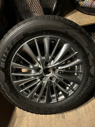 アルファード　30 純正　ホイール　17インチ　スタッドレス