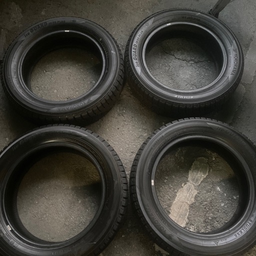 スタッドレスタイヤ155/65R14
　　