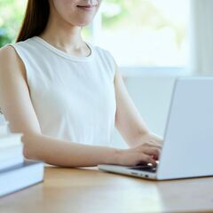 【完全在宅／業務委託／未経験可】未経験から始められるWEBマーケティングの画像