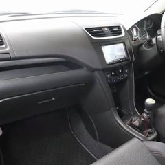 走りを体で実感できる一台！🏃MT車　スズキ　スイフト　スポーツの画像