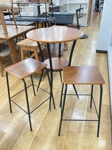 【トレファク高槻店】取りに来られる方限定！カウンターテーブル＆チェアのご紹介です！