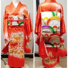 ● I) 豪華絢爛 正絹 振袖 朱色 刺繍 牡丹？ 蓮華？  帯揚げ 帯締め 身丈146cm 成人式 結婚式 レトロ 中古 4点セット ④の画像