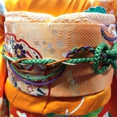 ● O) 豪華絢爛 正絹 振袖 帯 六通 オレンジ 金糸 金彩 色彩 花模様 帯揚げ 帯締め 身丈148cm 成人式 結婚式 中古 4点セット ③の画像