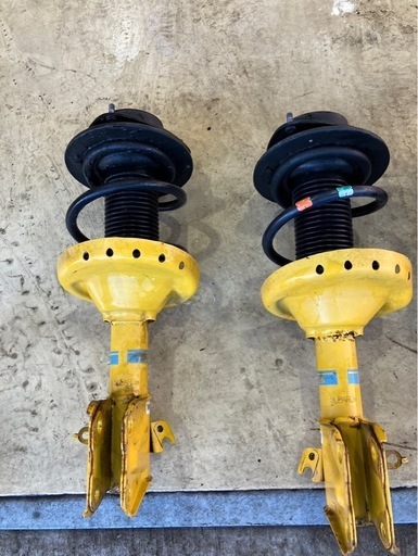 レヴォーグ　サスペンション