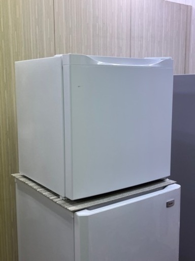 激安冷凍庫!! マクスゼン 2022年 31L フリーザー 冷凍庫 JR-031ML01WH 家電 キッチン家電