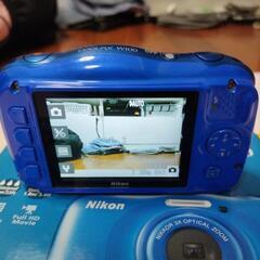 Nikon　coolpix　W100 防水カメラの画像