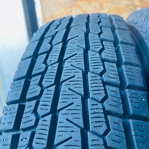 バリ山　YOKOHAMA ヨコハマ　G075 175/80R16 スタッドレス　タイヤ　2018年製　16インチ